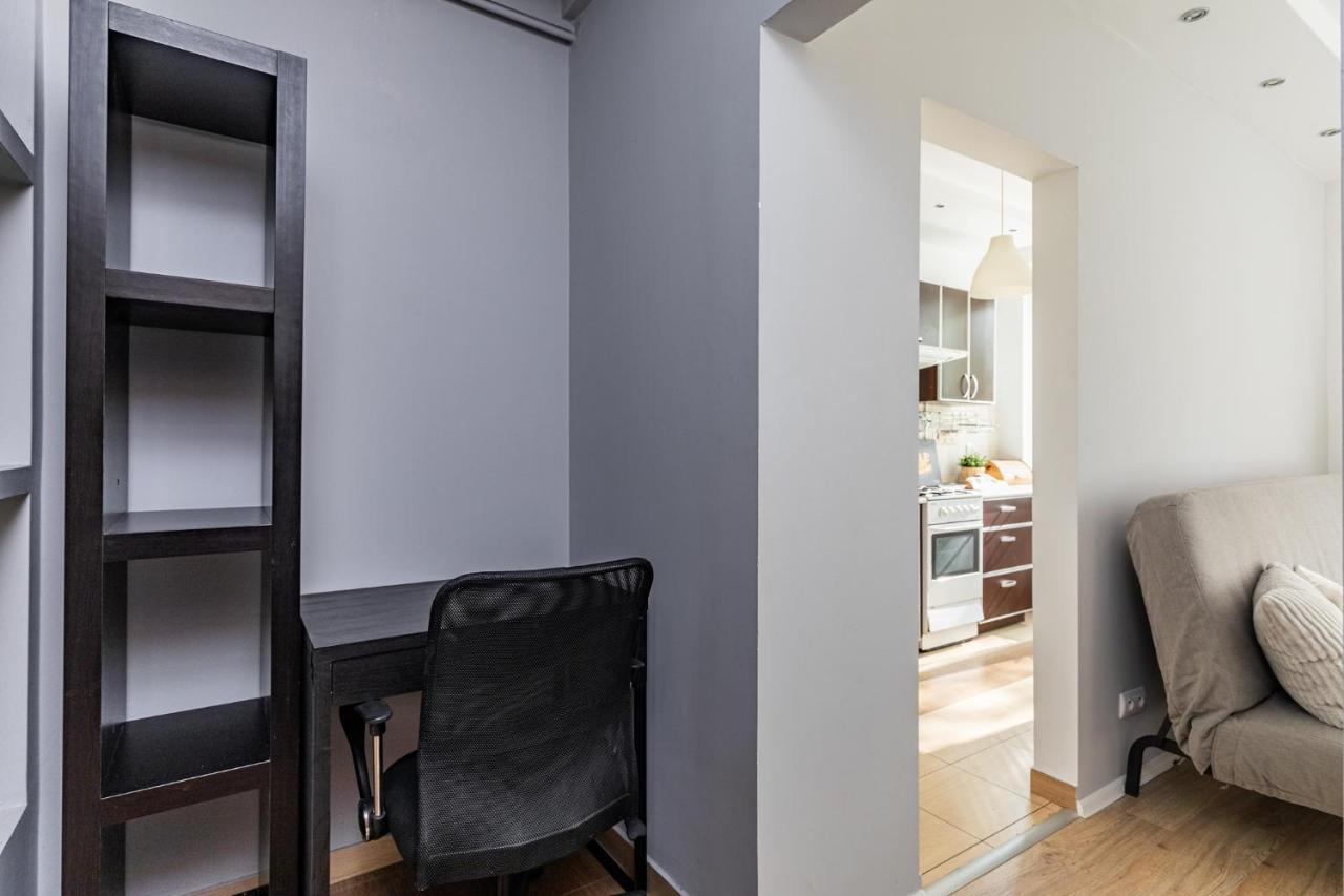 Апартаменты Superapart Dzielna 9A Варшава Экстерьер фото